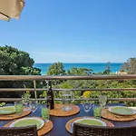 Beach Front Barracuda *