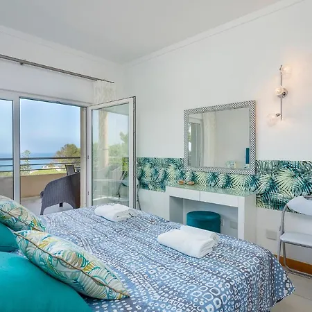 Apartment Beach Front Barracuda Albufeira