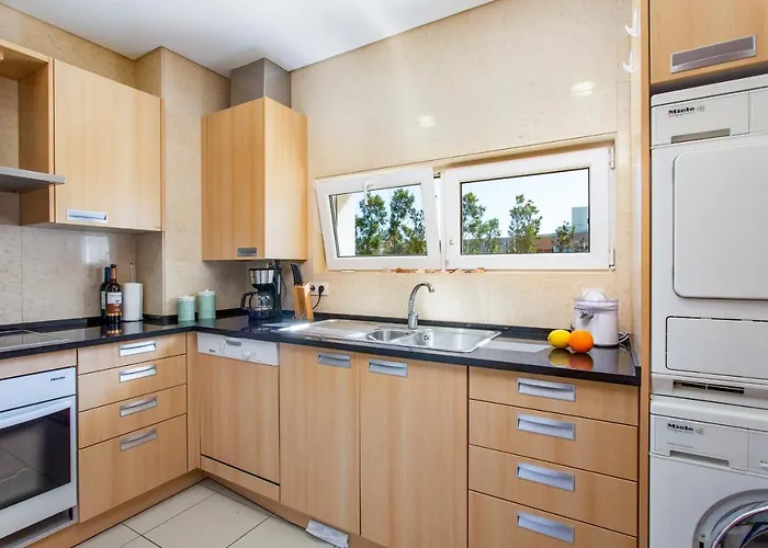 Beach Front Barracuda